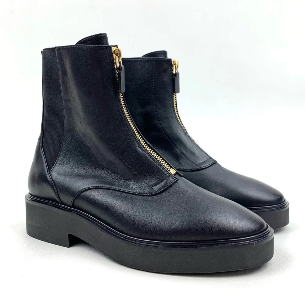 Stuart Weitzman Boots Black Leather Zip Front Ankle Bootie Low Heel Size 36.5 6 - Picture 10 of 10